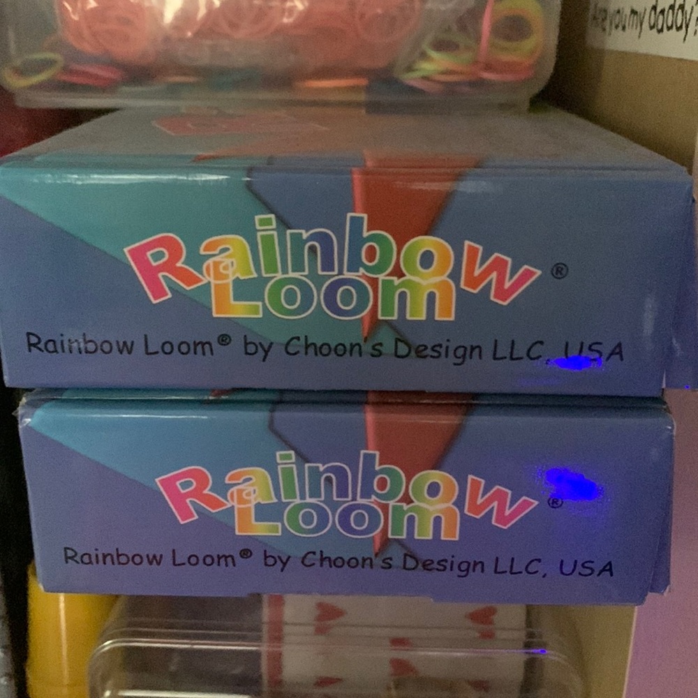 Rainbow loom and extra elastics